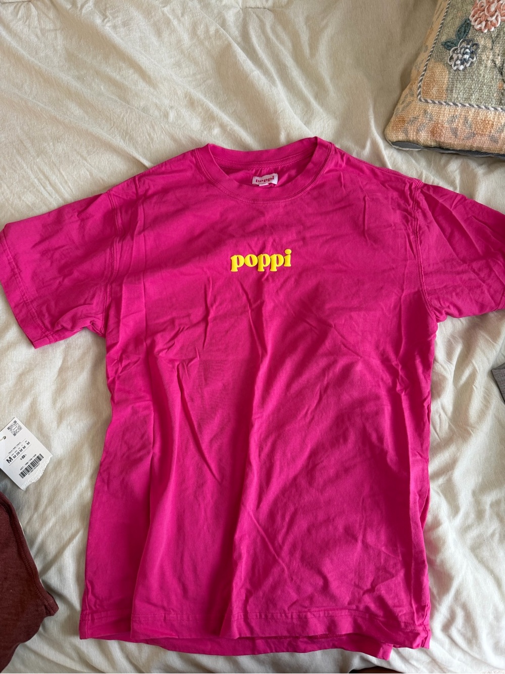 Poppi hot pink t-shirt
